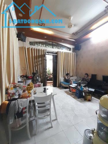 Bán Nhà Phố Võ Thị Sáu - Lô góc 3 thoáng - 55m3 x 3 Tầng - SDCC - KO QH - Giá 7,9 Tỷ