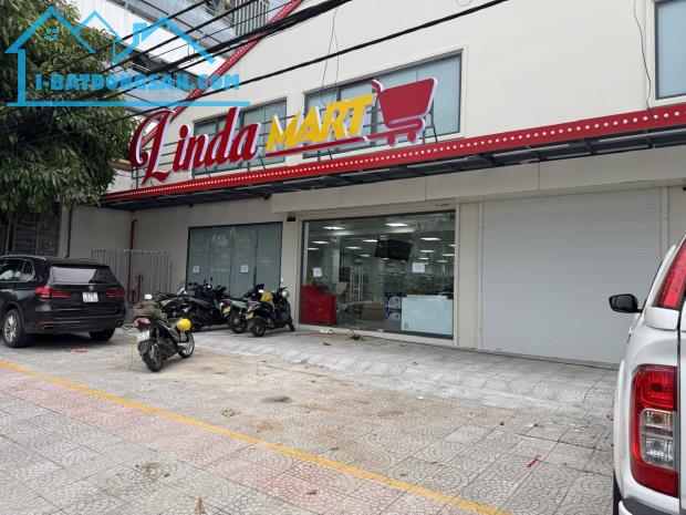 *Bán nhà đường Nguyễn Thuật, cạnh Bến Xe Đà Nẵng, dt 250m2 (ngang 10m), Giá 14 Tỷ