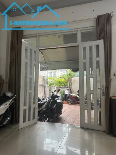 HIẾM 🏠 3 TẦNG 💥 62M2 - NỞ HẬU NGUYỄN DUY TRINH 💥QUẬN 2 CŨ💥 GIÁ 8TỶ2 (TL)