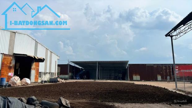 Bán nhà máy sản xuất Phân bón tại Vĩnh Cửu Đồng Nai, 8800m2, giá 32 tỷ.