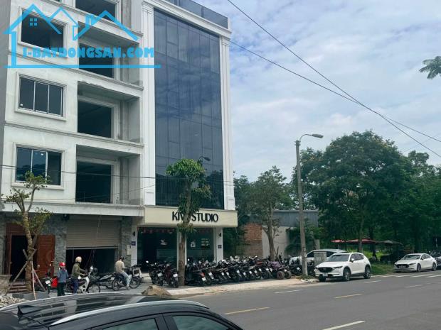Lièn kề Tiền Phong Mê Linh mặt đường 24m + DT: 160m mặt tiền 8m có nhà. + Nằm trên trục đư