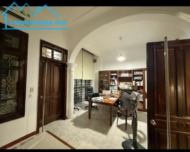 Phân lô phố Nguyên Hồng 70m2, 5T, MT6.5M Gara ô tô nhỉnh 31 tỷ hiếm Đống Đa