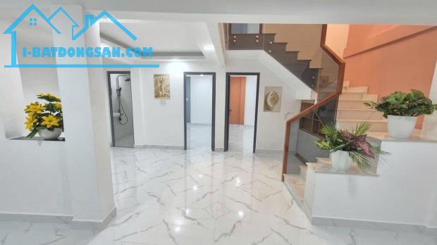 🏠 KHU TÊN LỬA – LÔ GÓC THOÁNG – NGANG 5,5M – 50M2 – GIÁ 4,35 T.Ỷ 🔥