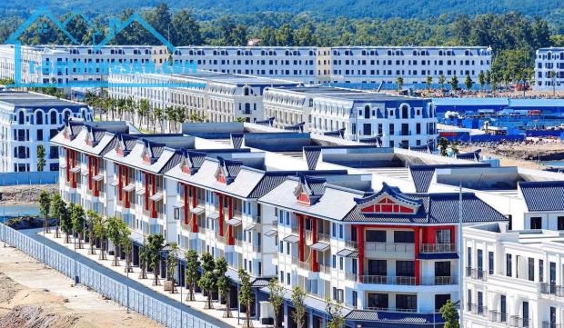 🔥 BÁN NHÀ 75M², ĐỐI DIỆN CÔNG VIÊN 1,5HA, VÀI BƯỚC RA BIỂN – GIÁ 13,335 TỶ