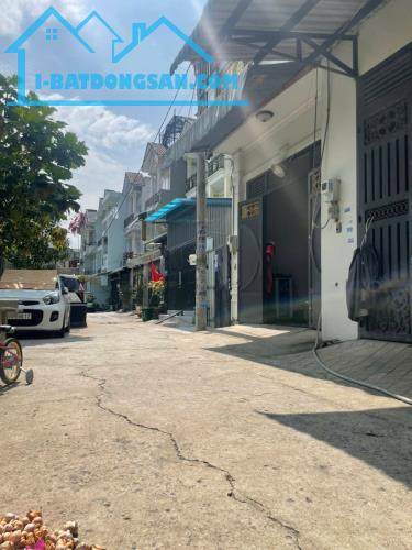 HÀNG NGỘP QUẬN 12 ĐƯỜNG 6M HUỲNH THỊ HAI – GIẢM SÂU CÒN 4,29 TỶ!