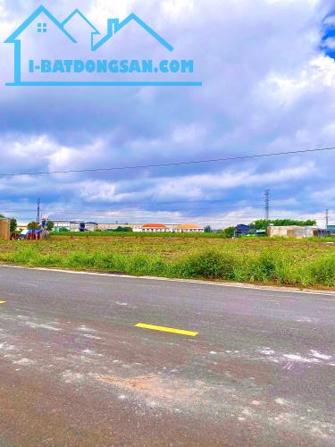 GĐ CẦN XOAY VỐN KD BÁN GẤP 450M2 NGAY KCN, GẦN CHỢ, MT ĐƯỜNG 24M. Giá 680tr
