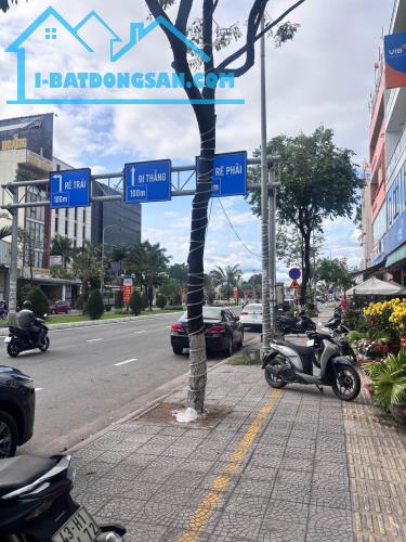 BÁN ĐẤT TẶNG NHÀ CẤP 4, MẶT TIỀN ĐƯỜNG NGUYỄN ĐĂNG ĐẠO, SÁT NGUYỄN HỮU THỌ, GIÁ ĐẦU TƯ