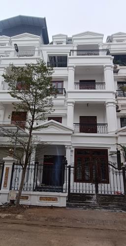 Chỉ 17,99 tỷ Liền kề Đại Mỗ 106m2 - 5 tầng, MT6m, vỉa hè KD, ô tô tránh