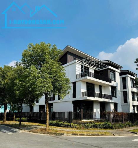 Bán Biệt Thự Dương Nội 240m2, 4T, mt 13m giá chỉ 30 tỷ!