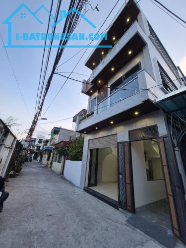BÁN NHÀ 2.95 TỶ 3 TẦNG 46M2 NGÕ 5M Ô TÔ CHẠY THÔNG ĐƯỜNG TRẦN BÍCH SAN