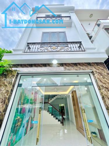 🏡 NHÀ 3 TẦNG XÂY ĐỘC LẬP – 54M² – ĐỒNG TÂM, ĐỒNG HÒA, KIẾN AN 🔥 Nhà xây mới chắc chắn,