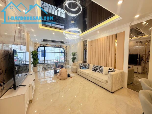 Hàng Vip Tư Đình,75M,mặt ngõ ô tô tránh,gara ô tô 7 chỗ,full NT xịn,hơn 20 tỷ