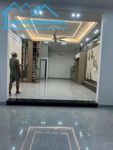 🏡 NHÀ 3 TẦNG – MẶT TIỀN 5M – QUỲNH HOÀNG, NAM SƠN, AN DƯƠNG ✨ Thiết kế hiện đại, mặt tiề