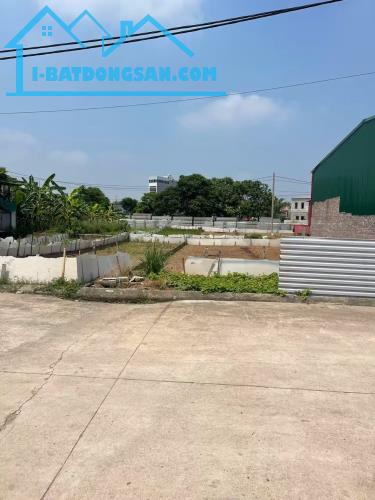 Bán đất KĐT Đình Tổ Thuận Thành 81m2 đối diện vườn hoa, trung tâm, nhỉnh 3 tỷ