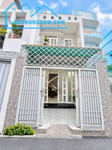 CHỈ 7 TỶ TL-HXH THẲNG MỘT TRỤC -65M2 -2 TẦNG-CẠNH CÔNG VIÊN LÀNG HOA-LÊ VĂN THỌ - GÒ VẤP