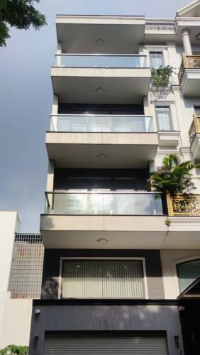 Bán nhà mặt tiền Dương Quảng Hàm, P.6, Gò Vấp, 5 tầng thang máy, đường 40m, 5PN, 13.2 tỷ