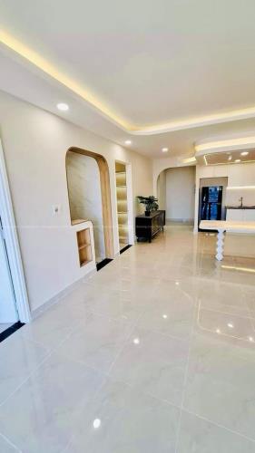 Bán căn hộ Carina Plaza Lô C, diện tích 105m2, 2PN, 2WC