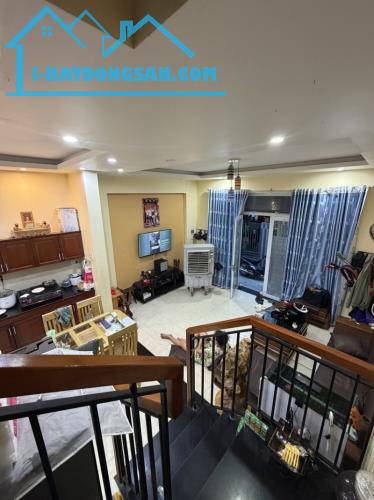 ► 30m ra Đường 3 Tháng 2, gần Như Nguyệt, bạch đằng, 40m2, ngang 5m, 2 tầng đúc, 3.15 tỷ
