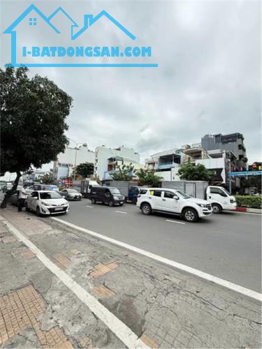 ĐẠI TÀI SẢN MẶT TIỀN CỘNG HÒA – 865M² – DÒNG TIỀN 200 TRIỆU/THÁNG