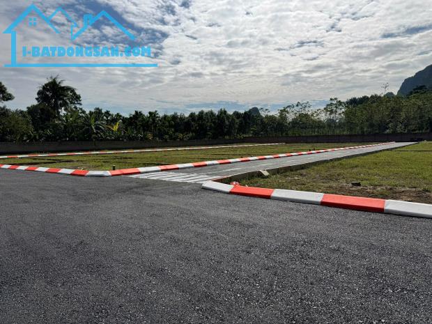 Còn duy nhất 1 lô 250tr r- 67,6m - mt 5.5m vuông đẹp ngay Cao Dương, sát Mỹ Đức, Hà Nội