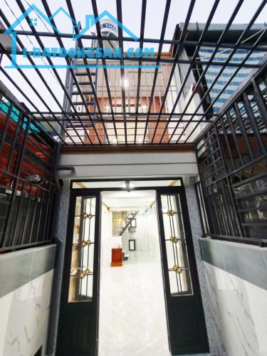 🏡 BÁN NHÀ MỚI ĐẸP 2 TẦNG – MỄ CỐC, PHƯỜNG 15, QUẬN 8
