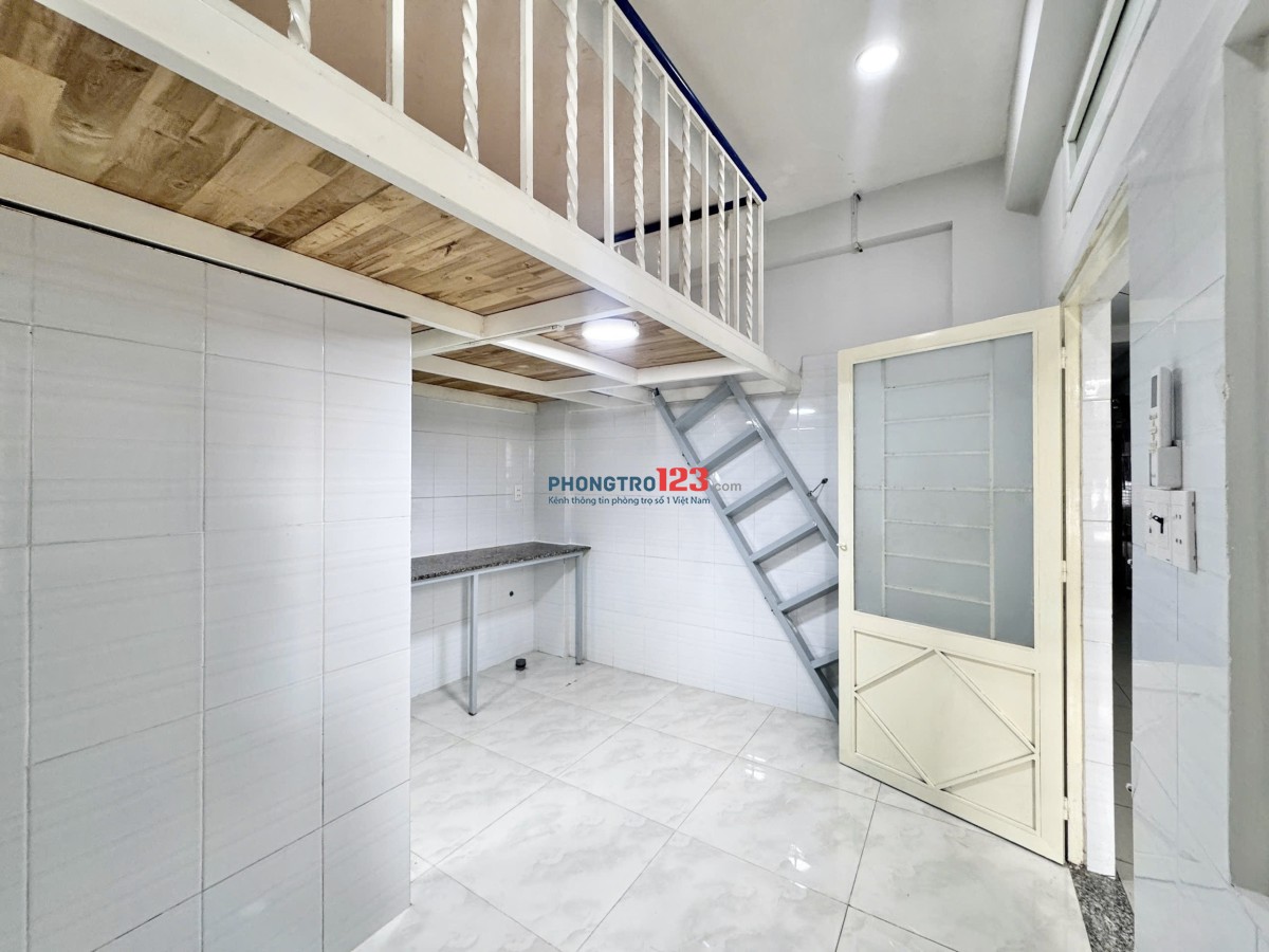 Máy lạnh thoáng mát ngay ĐH cảnh sát, chợ Thủ Đức chỉ 3p di chuyển