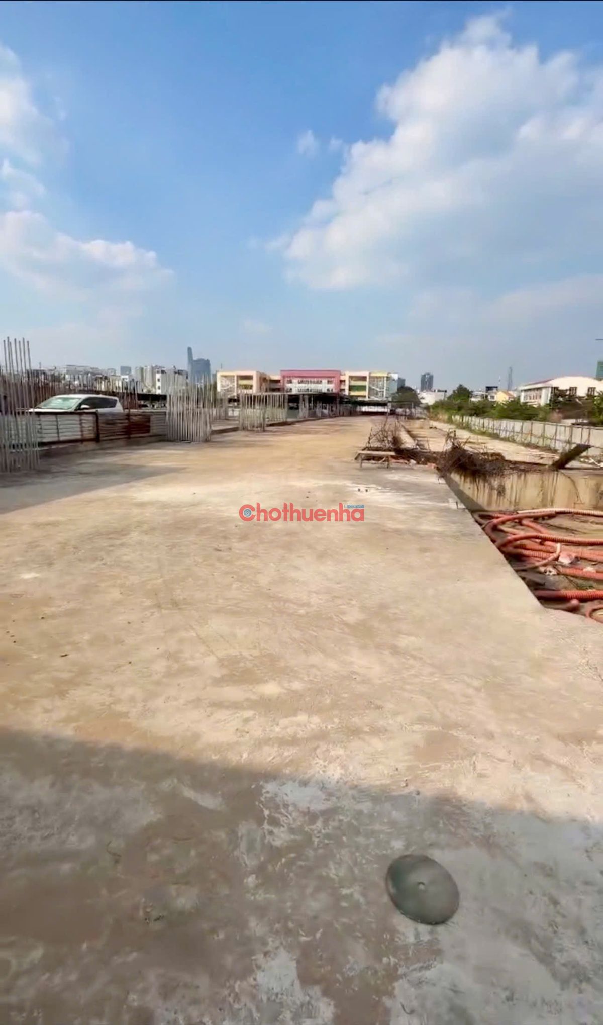 CHO THUÊ MẶT BẰNG TÔN THẤT THUYẾT QUẬN 4 DIỆN TÍCH 4.300M² PHÙ HỢP KHO XƯỞNG THỂ THAO