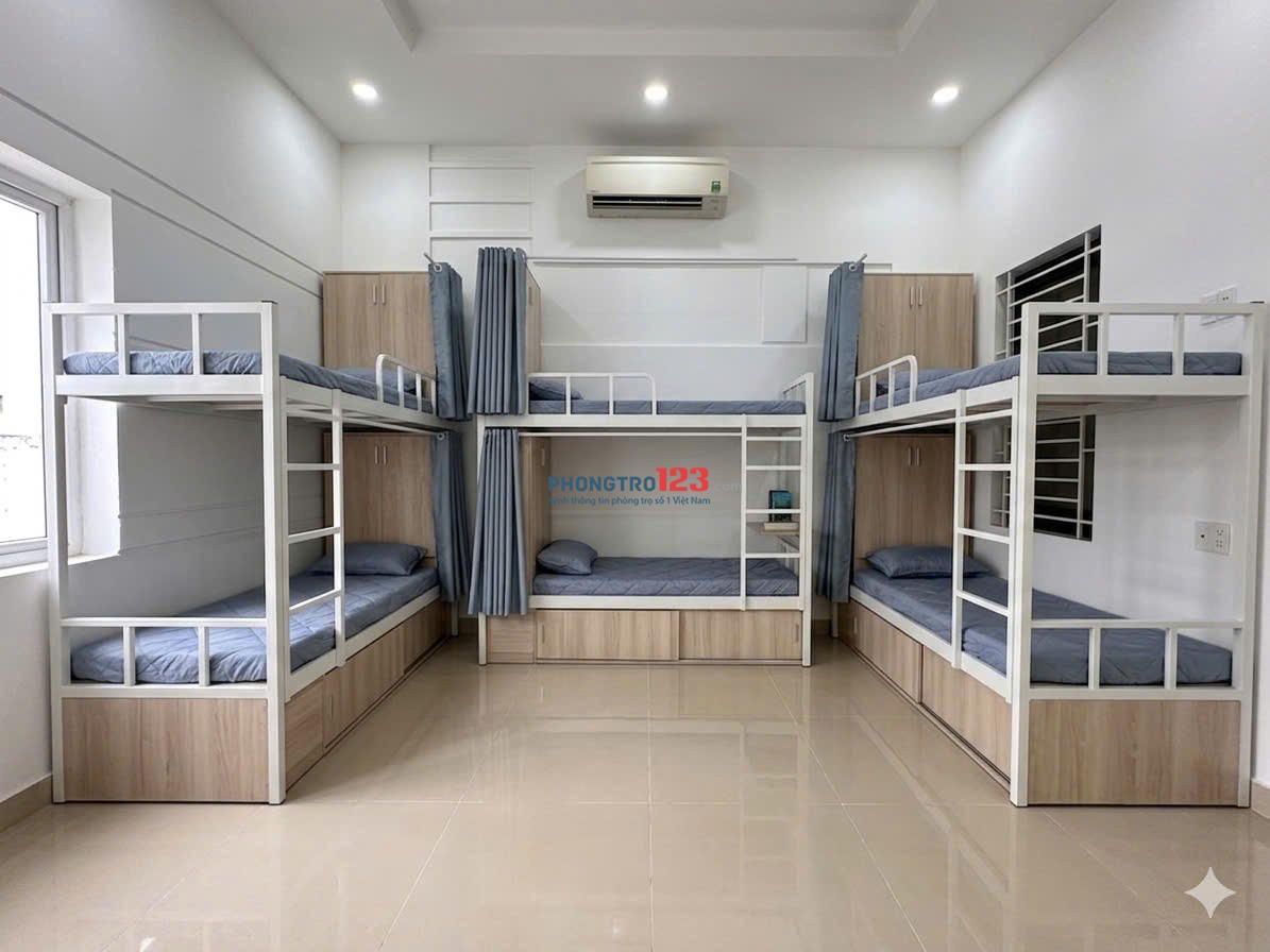Ký Túc Xá Quận 7 - Mới Khai Trương- Cách Lotte Mark CHỉ 500m