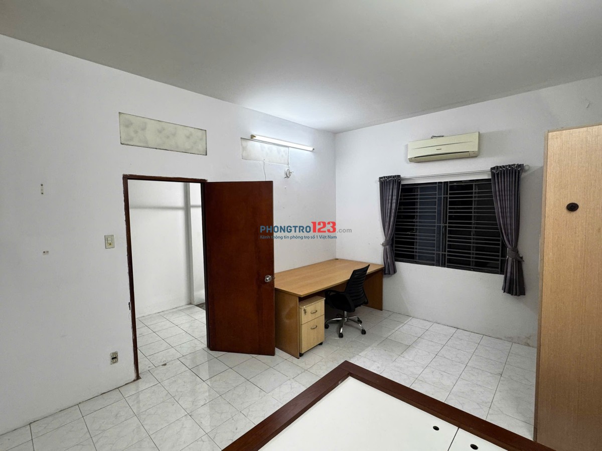 Cho nữ thuê phòng trong nhà nguyên căn Hẻm 128/ Trần Quốc Thảo
