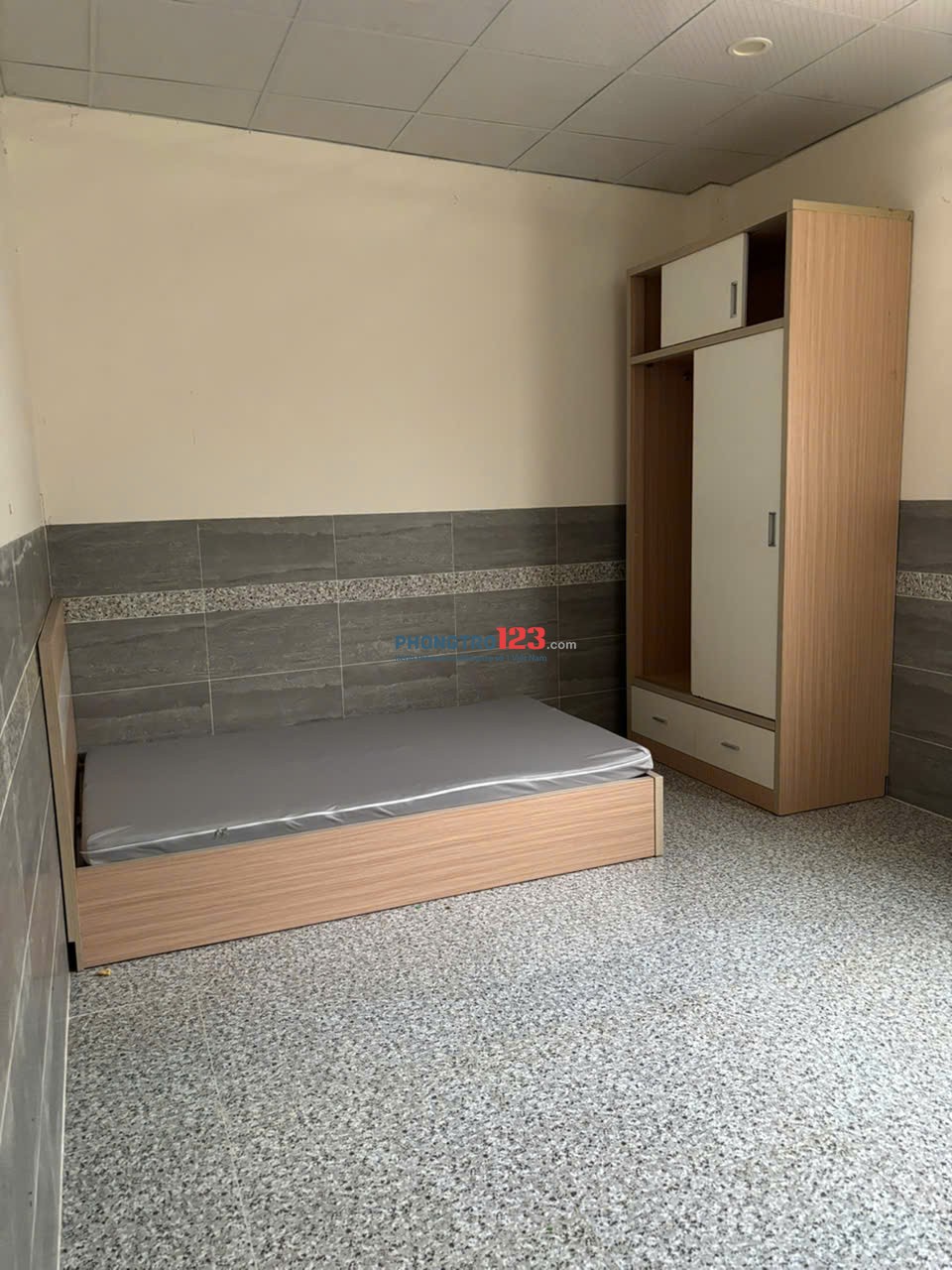 CHO THUÊ PHÒNG ĐƯỜNG TÂN LIÊM 2TR5 GẦN UEH/ VĂN HIẾN