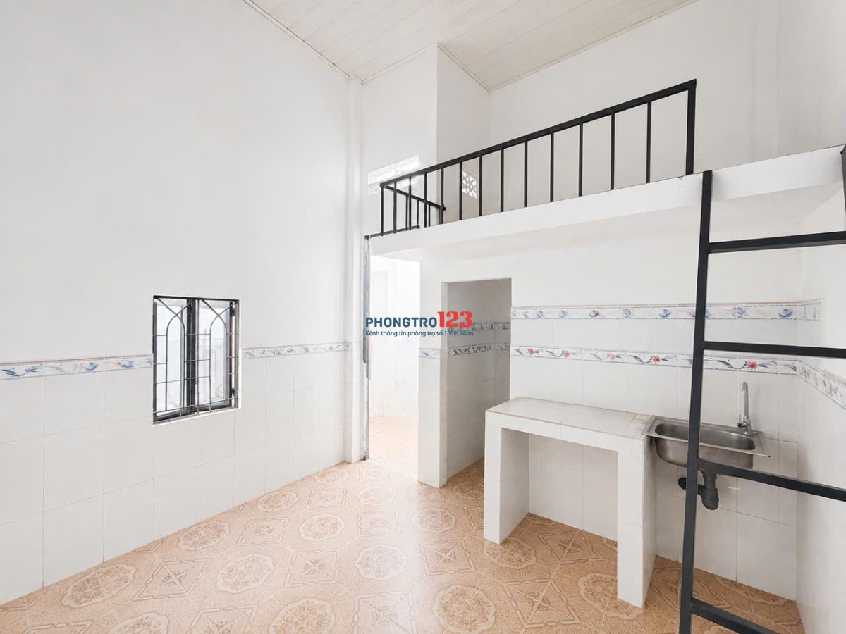 PHÒNG MỚI XÂY – GẦN NGÃ TƯ 550 – GIÁ CHỈ 2TR2