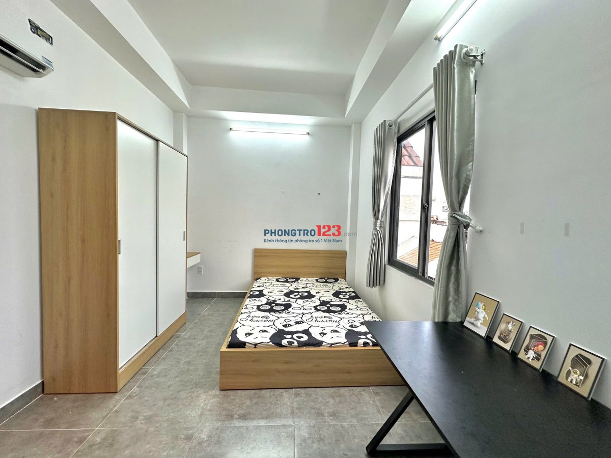 Cho thuê căn phòng cửa sổ thoáng, full nội thất Bình Thạnh gần Ngã tư hàng xanh giá chỉ 5 triệu