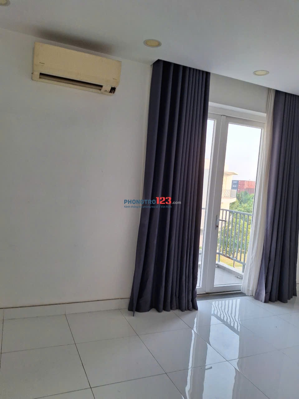 Cho thuê phòng trọ có điều hòa, điện nước giá dân