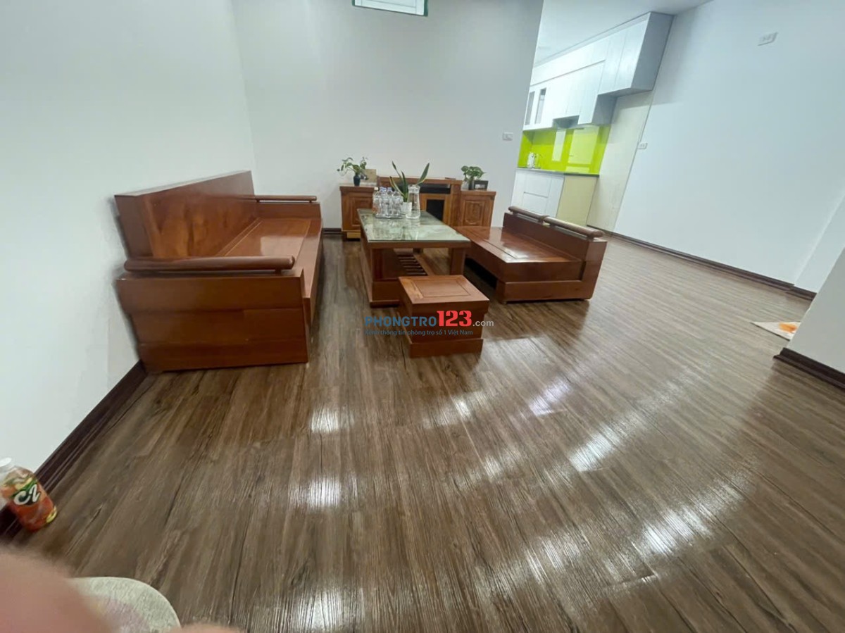 Cho thuê căn hộ dịch vụ mới làm lại nội thất sạch, thoáng, tiện nghi đầy đủ