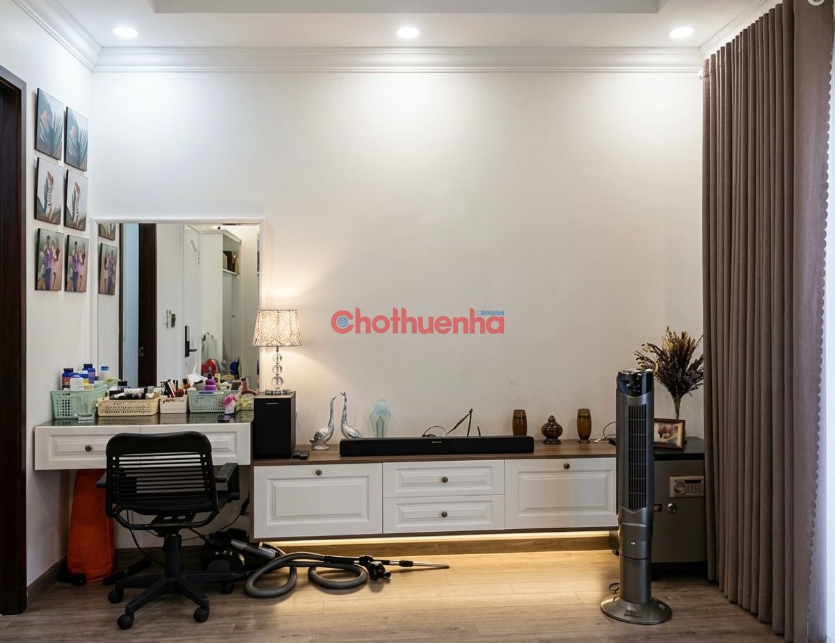 CHO THUÊ NHÀ NGUYÊN CĂN MẶT TIỀN ĐƯỜNG TAM ĐẢO, P15, Q10 - 4PN