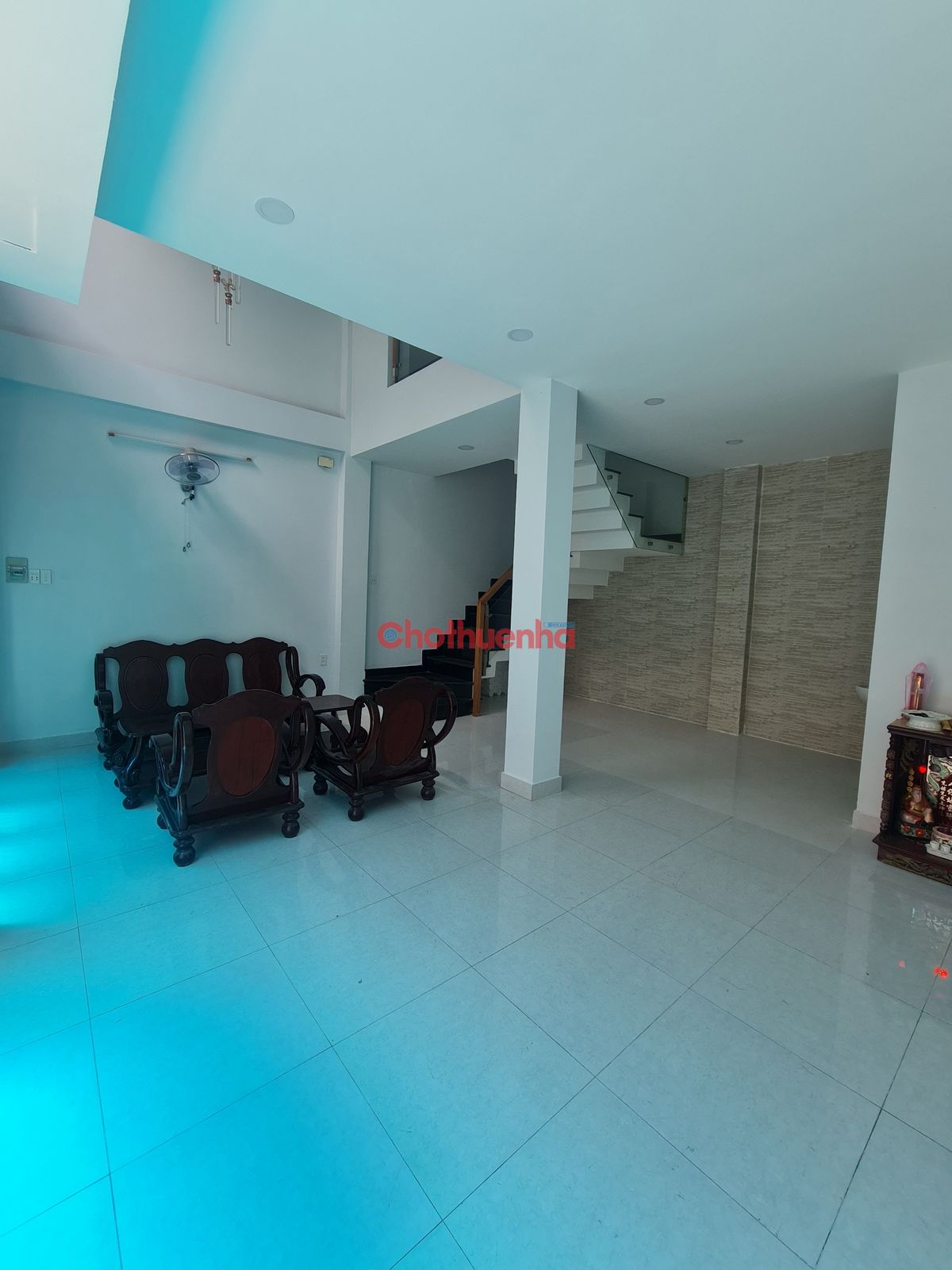 CHO THUÊ NGUYÊN CĂN HẺM XE HƠI NGUYỄN VĂN TRỖI QUẬN PHÚ NHUẬN