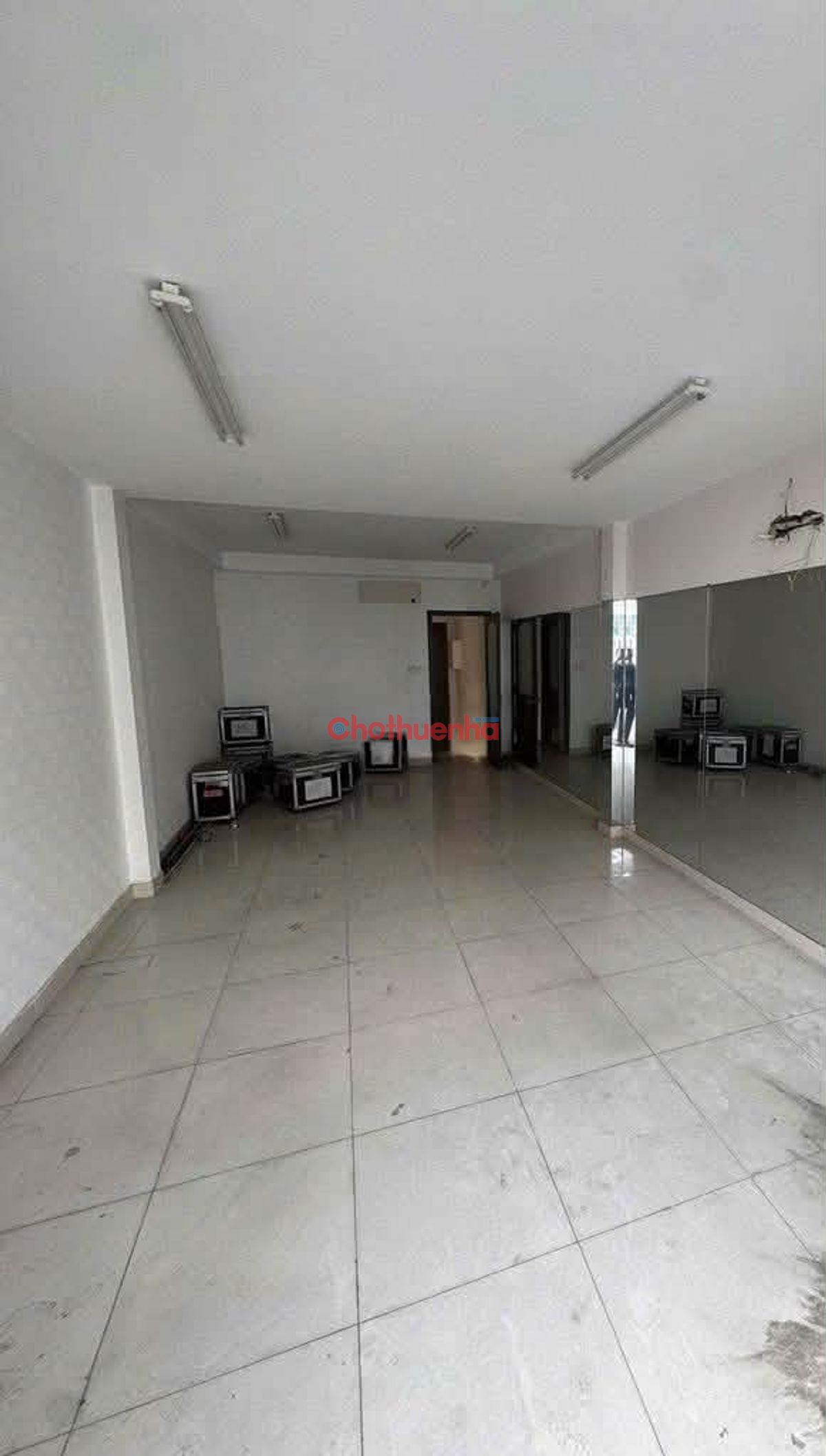 CHO THUÊ NHÀ MẶT TIỀN KINH DOANH ĐƯỜNG HOA LAN PHƯỜNG 2 QUẬN PHÚ NHUẬN