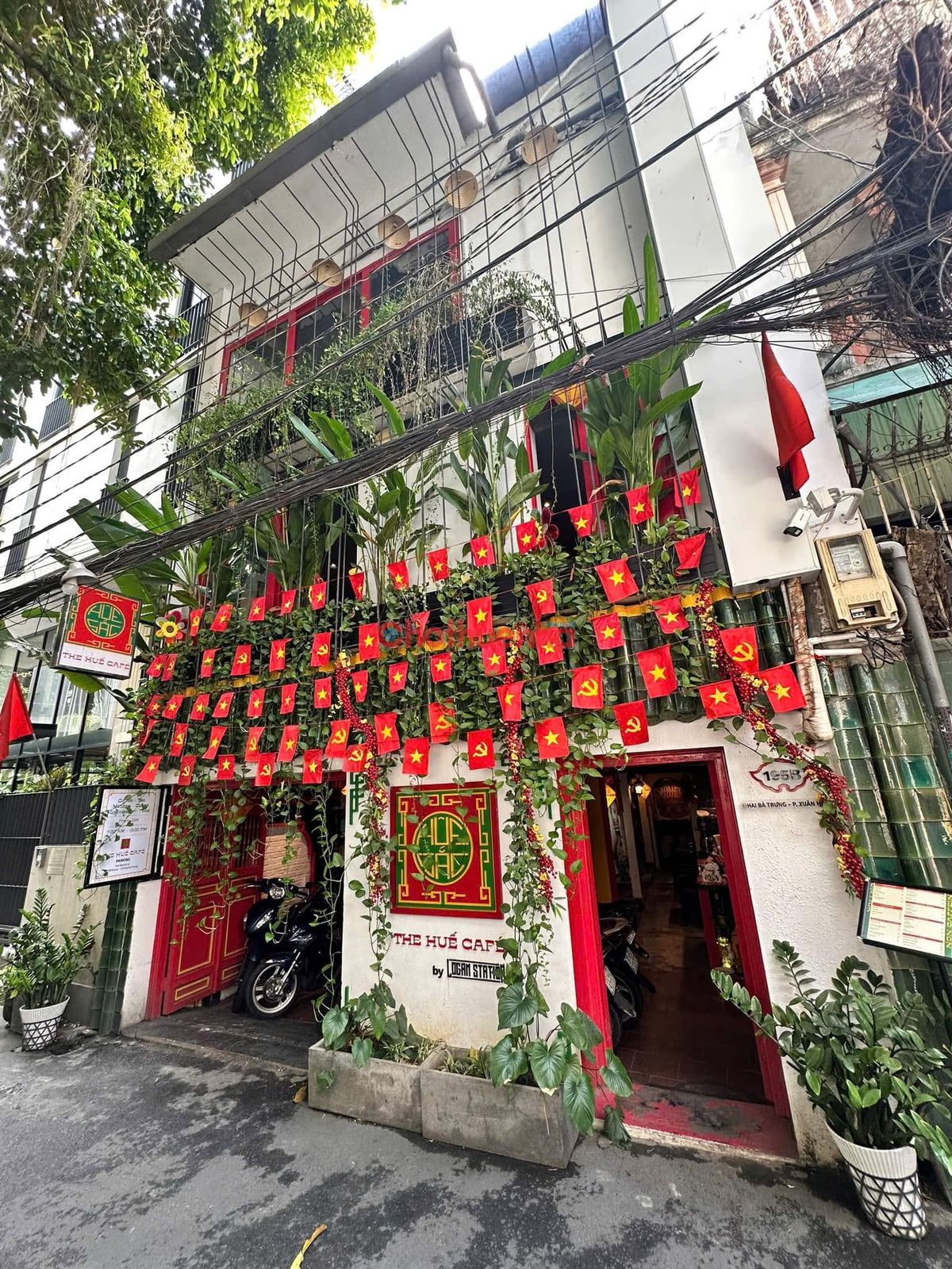SANG NHƯỢNG QUÁN CÀ PHÊ PHONG CÁCH HUẾ – HAI BÀ TRƯNG, QUẬN 3