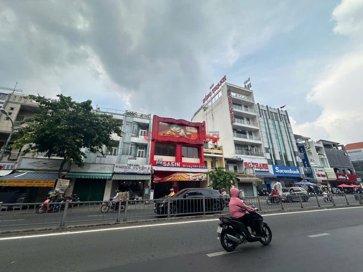 CHO THUÊ NHÀ MẶT TIỀN BÀ HOM QUẬN 6, NGANG 8M, DTSD 344M², GIÁ 100TR