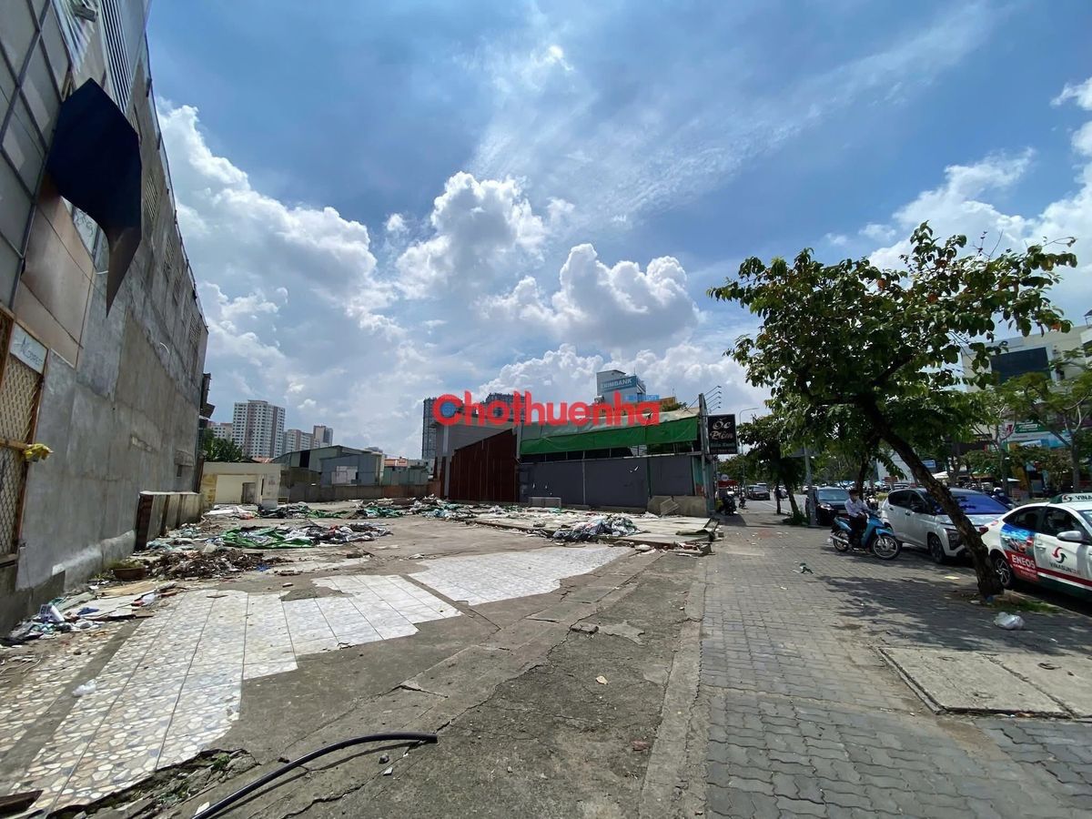 CHO THUÊ NHÀ MẶT TIỀN 183 TRẦN NÃO, PHƯỜNG AN KHÁNH QUẬN 2 , 1562M2