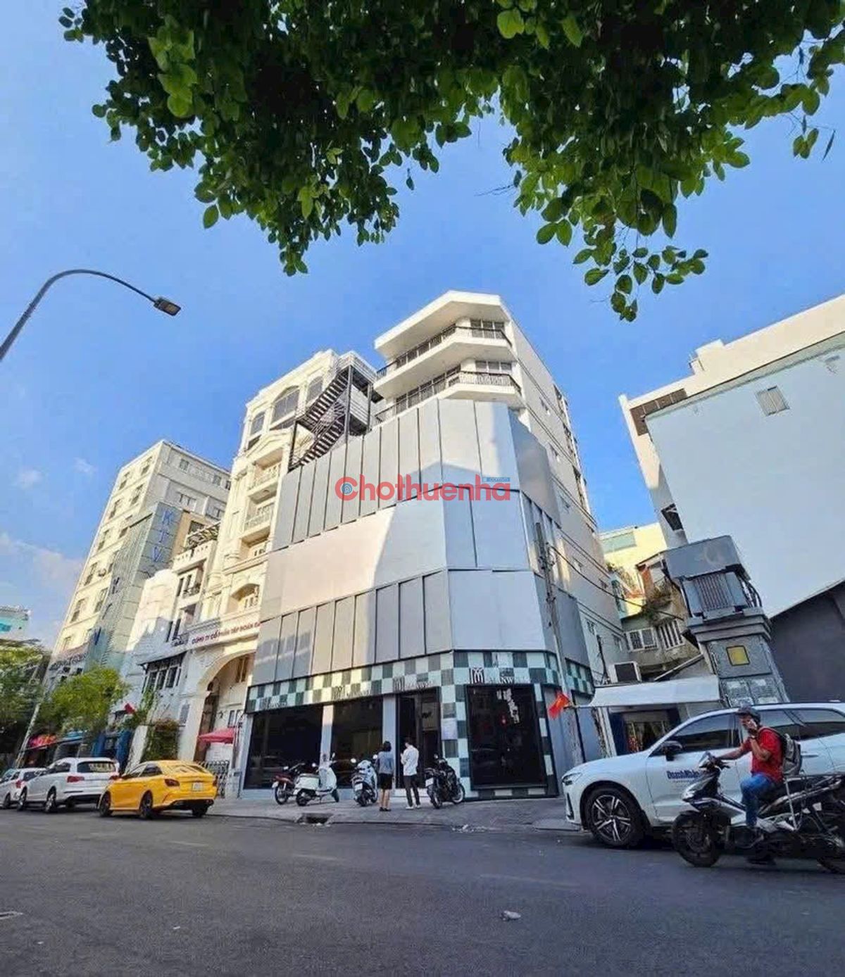 CHO THUÊ TOÀ NHÀ GÓC 2 MẶT TIỀN SỐ 1 TRẦN NHẬT DUẬT - TÂN ĐỊNH - QUẬN 1