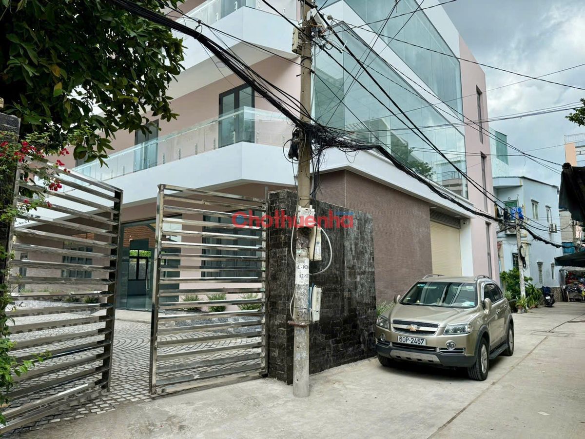 CHO THUÊ NHÀ KHUÔN VIÊN ĐẤT 640M2 - DIỆN TÍCH 20X16M - KINH DƯƠNG VƯƠNG - QUẬN 6