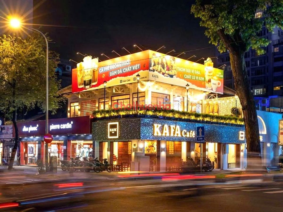 Сдаётся дом, 268 м², Quận 3