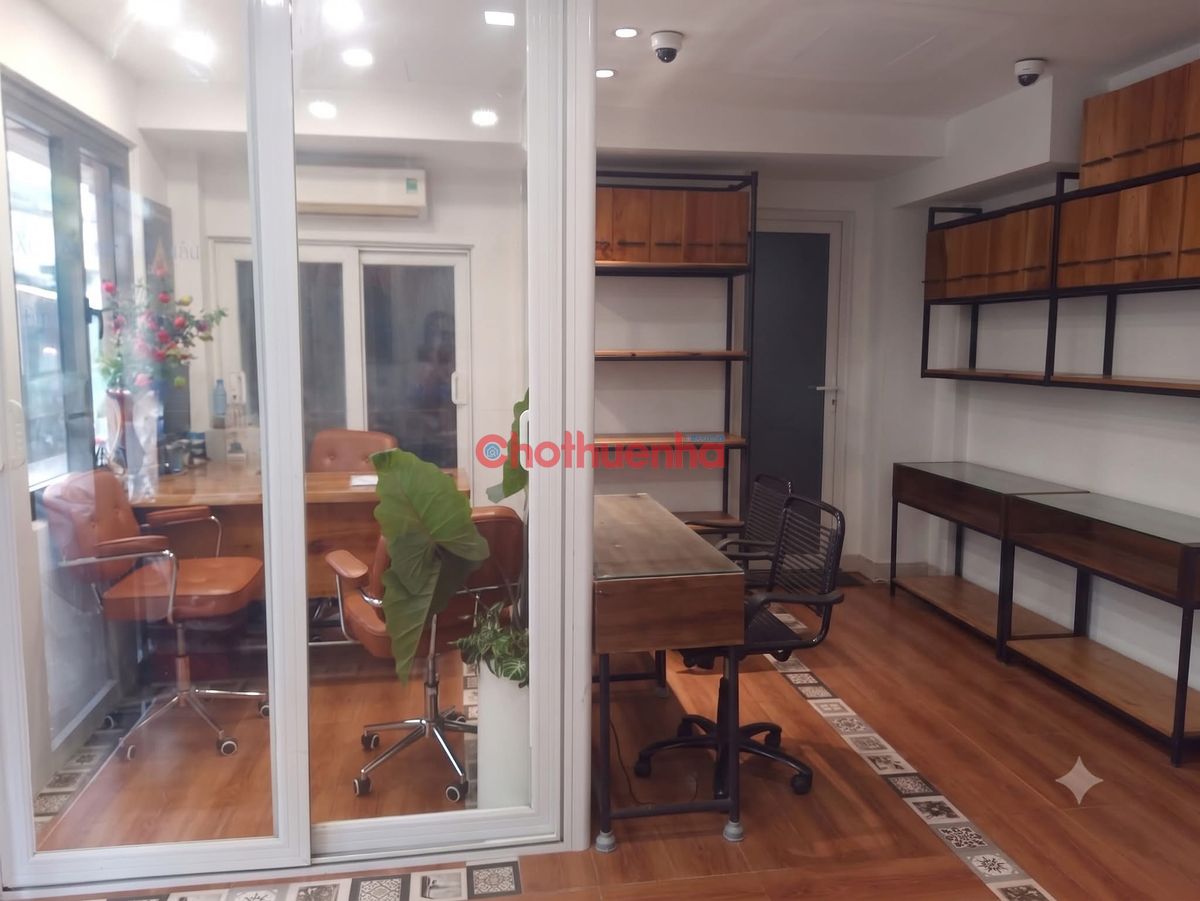 CHO THUÊ MẶT BẰNG TRỆT NGUYỄN BỈNH KHIÊM Q1 - DTSD 60M2 - LỐI RIÊNG