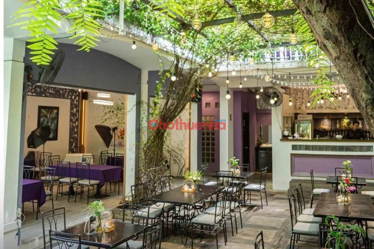 CHO THUÊ NHÀ MẶT TIỀN TRẦN CAO VÂN PHÚ NHUẬN - DT 22X18 - SÂN VƯỜN DT KHỦNG