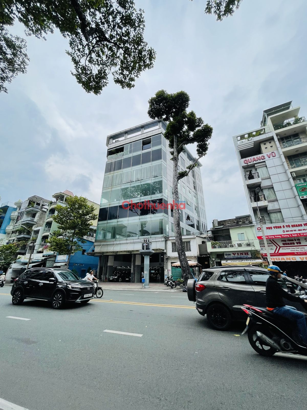 CHO THUÊ TOÀ NHÀ MẶT TIỀN 457 - 461 ĐƯỜNG AN DƯƠNG VƯƠNG, QUẬN 5, DT: 14X25M