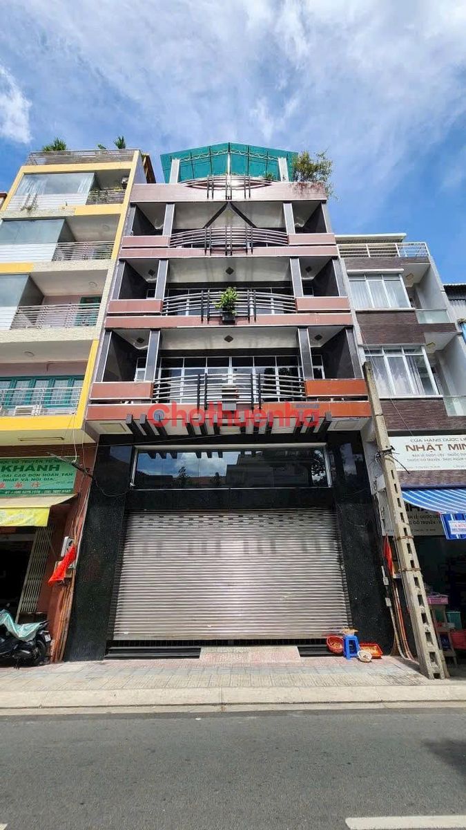 CHO THUÊ NHÀ ĐƯỜNG LƯƠNG NHỮ HỌC, PHƯỜNG 10, QUẬN 5