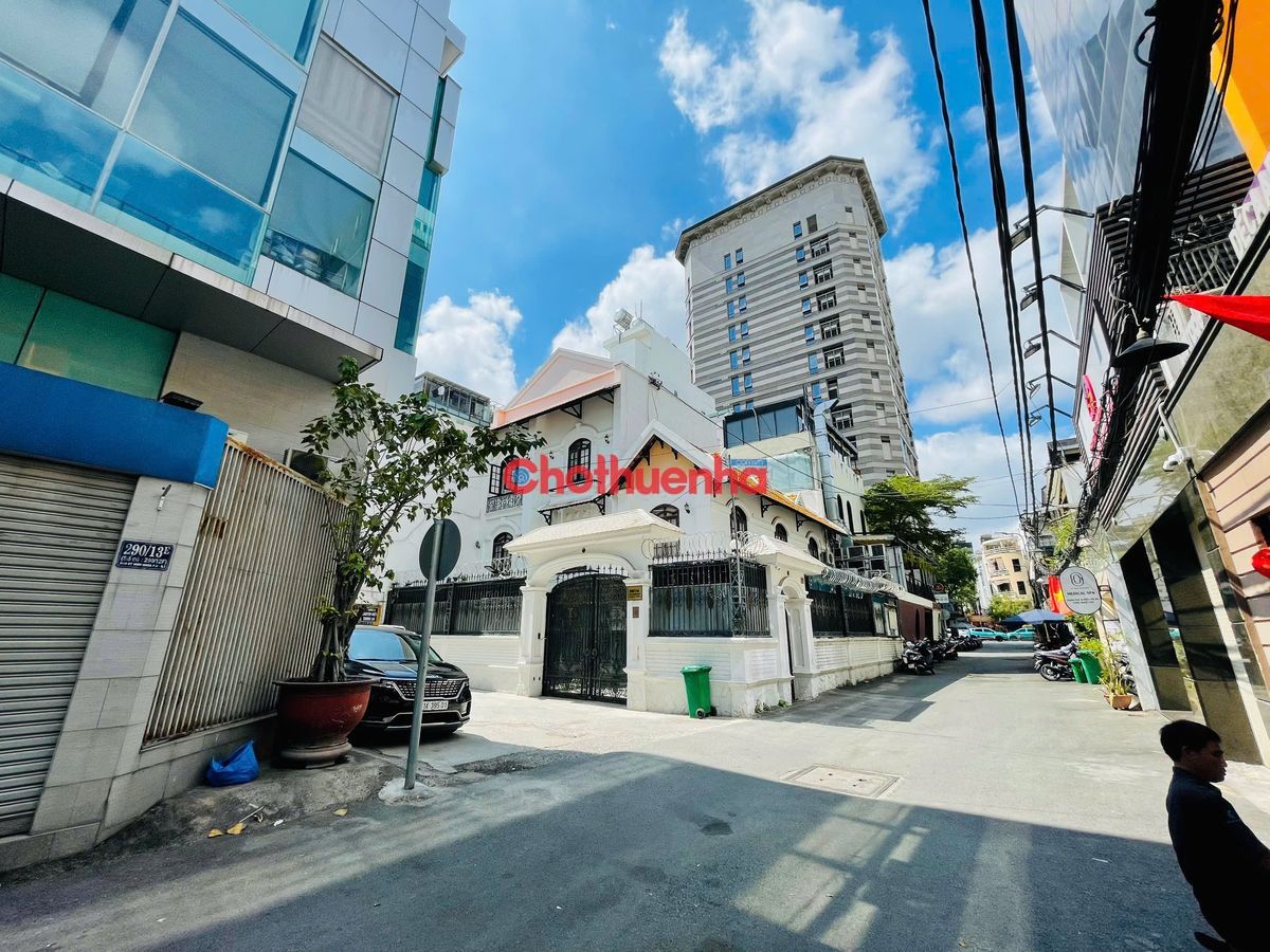 CHO THUÊ BIỆT THỰ ĐƯỜNG 290B NAM KỲ KHỞI NGHĨA, QUẬN 3 - NGANG 14M - CÓ GARA OTO
