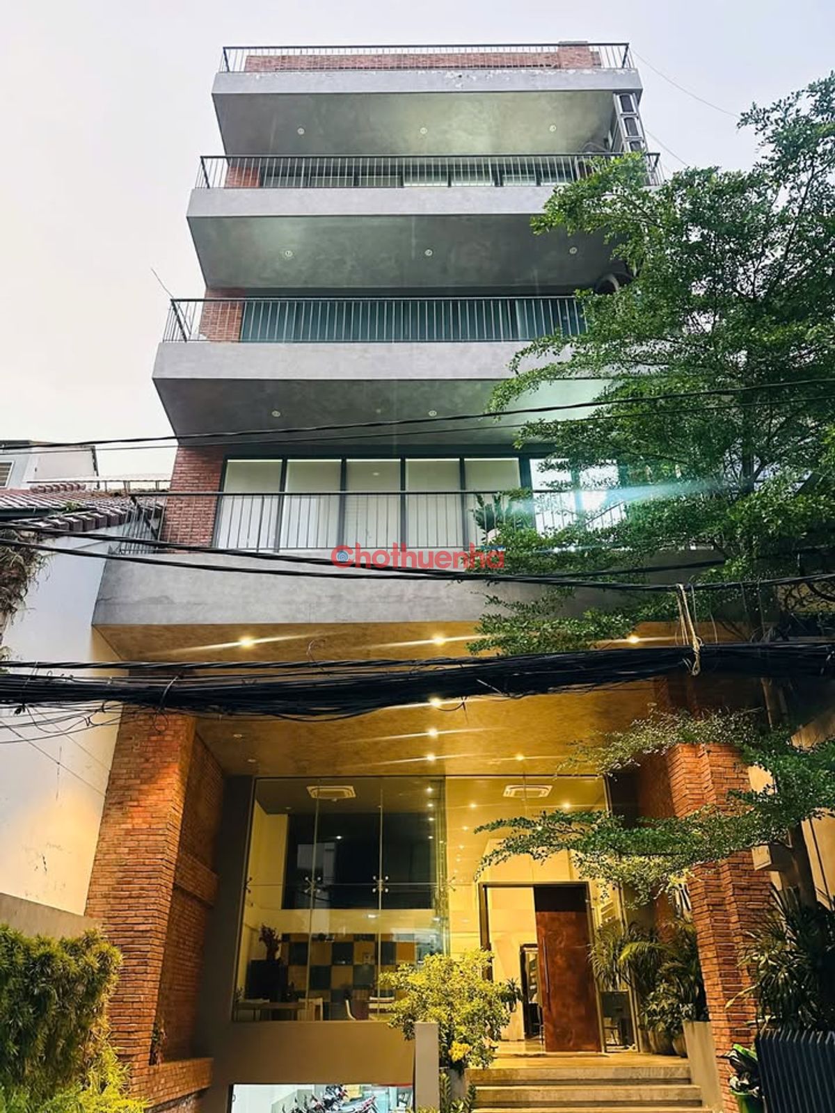 CHO THUÊ TÒA NHÀ NGUYỄN VĂN TRỖI, PHƯỜNG 15, QUẬN PHÚ NHUẬN
