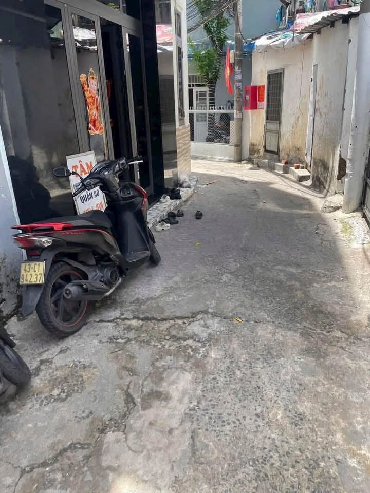 Lê Duẩn